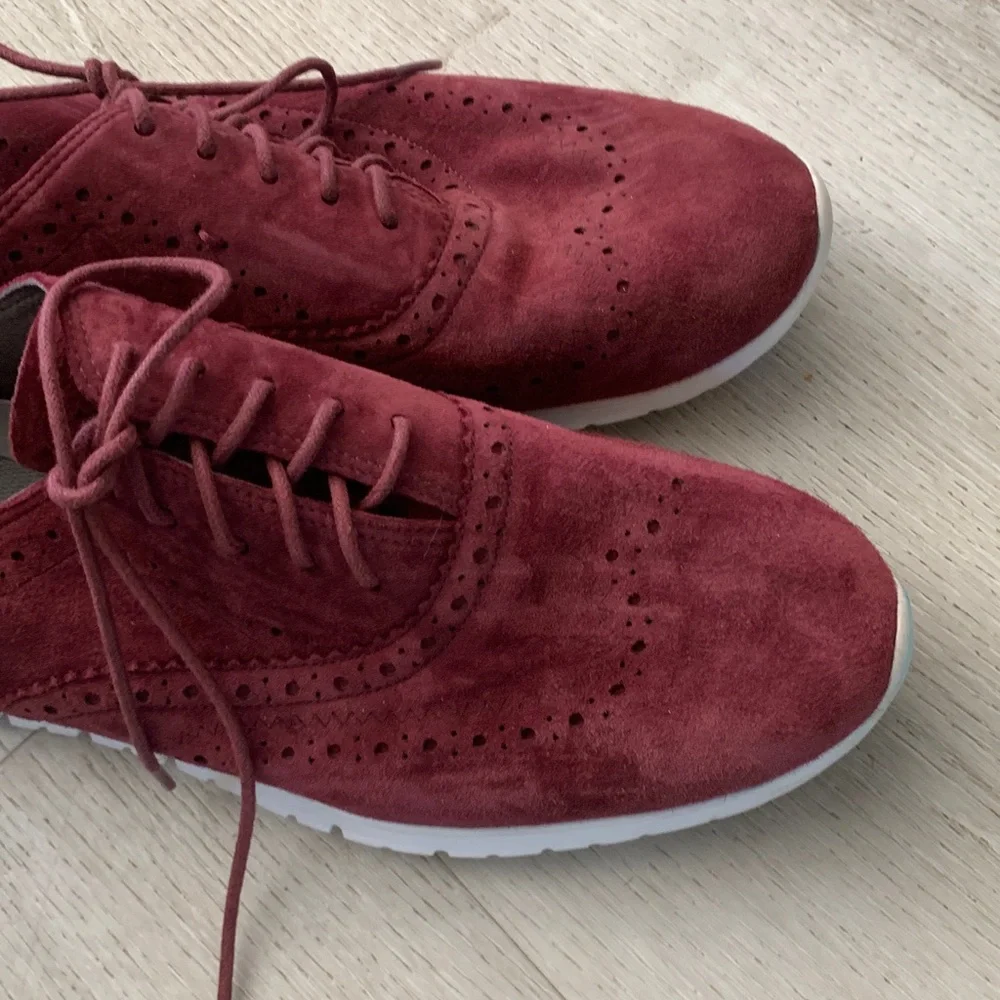 Cole Haan wingtip  maroon suede lace up‎ sneakers shoes size   9 women's